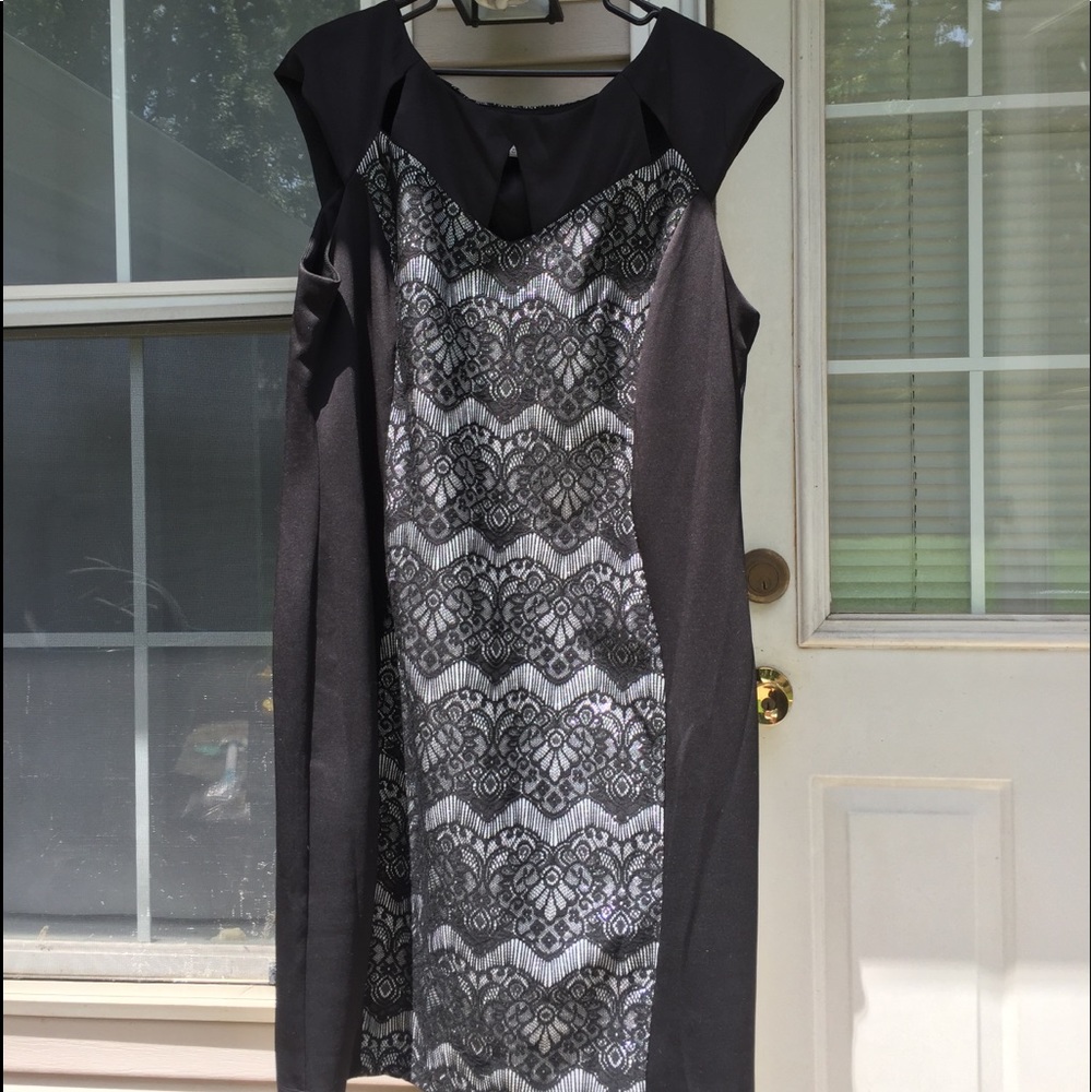 Formal form fitting dress